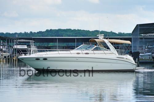 Sea Ray 380 Sundancer specificaties 